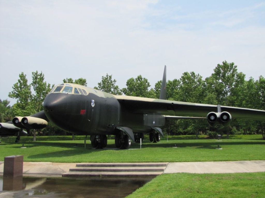 Boeing B-52 Stratofortress 