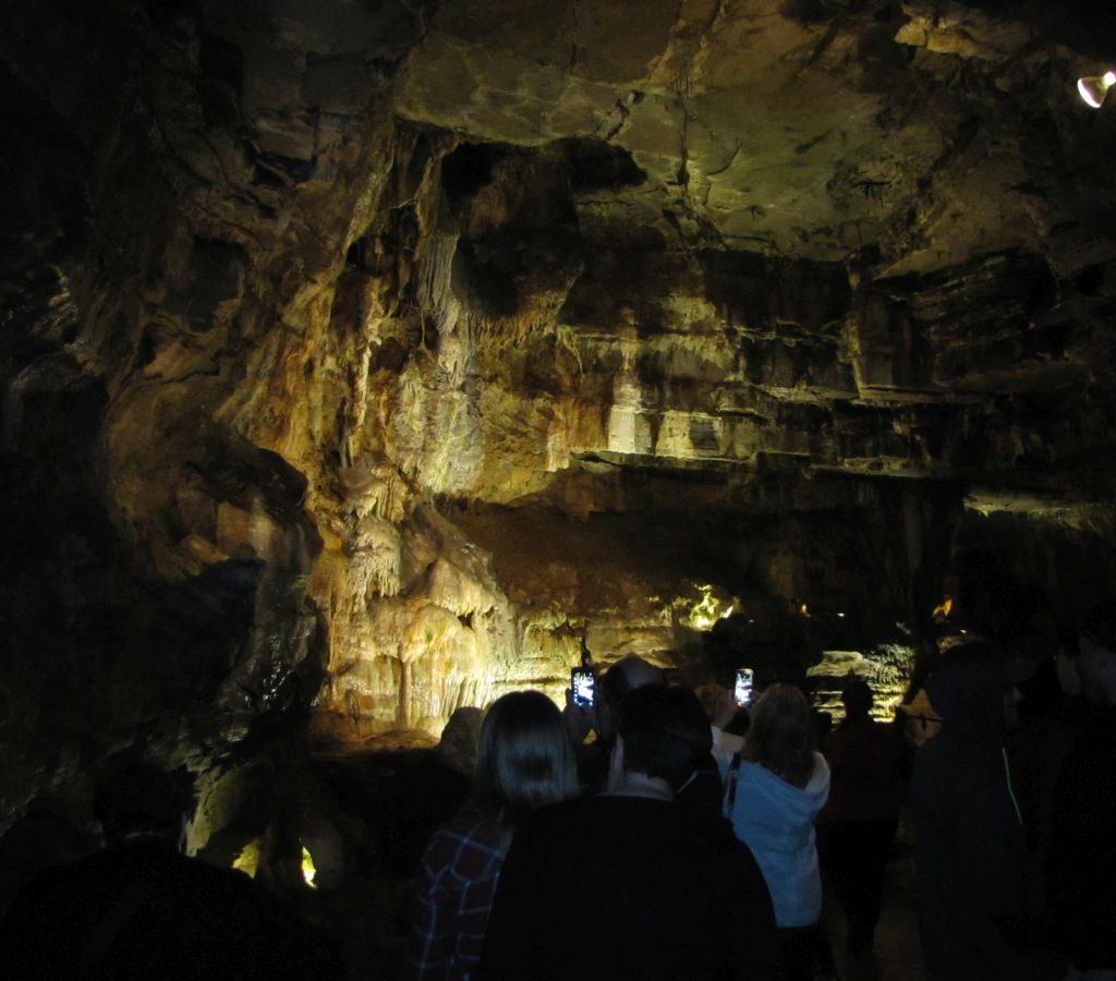 Howe Caverns