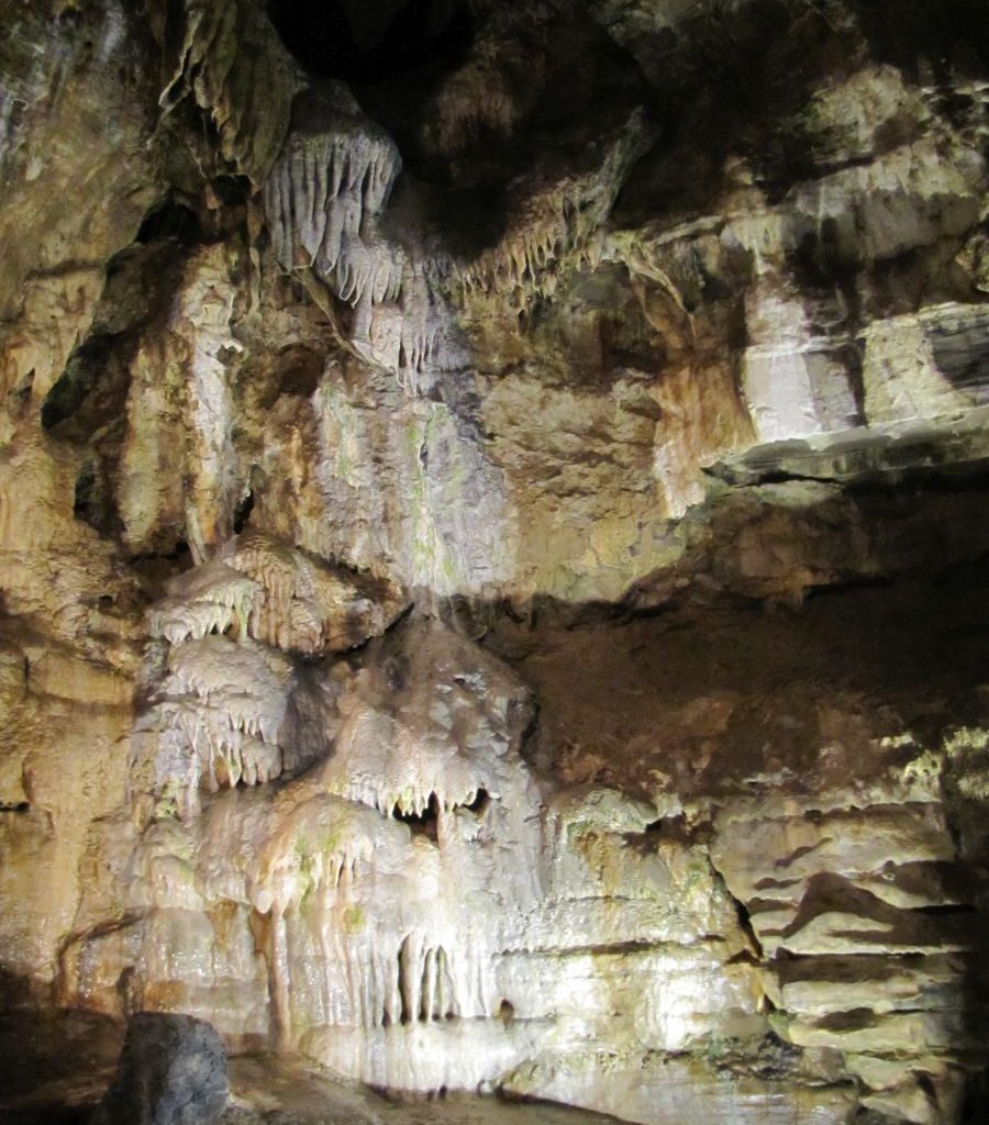 Howe Caverns