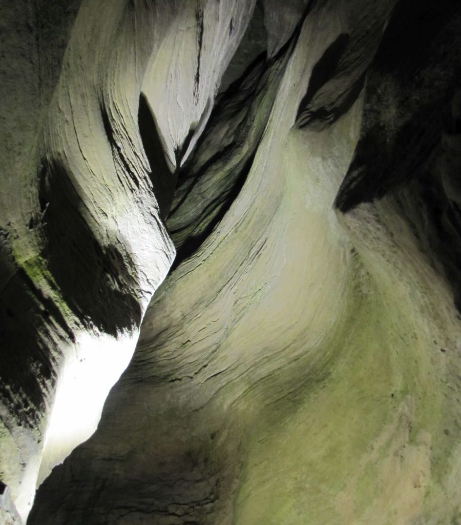 Howe Caverns